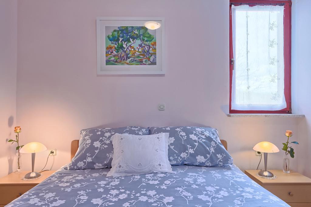 Apartments Valoda Nedeščina Kültér fotó