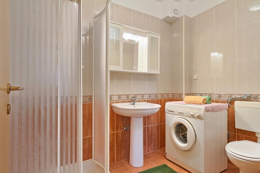 Apartments Valoda Nedeščina Kültér fotó