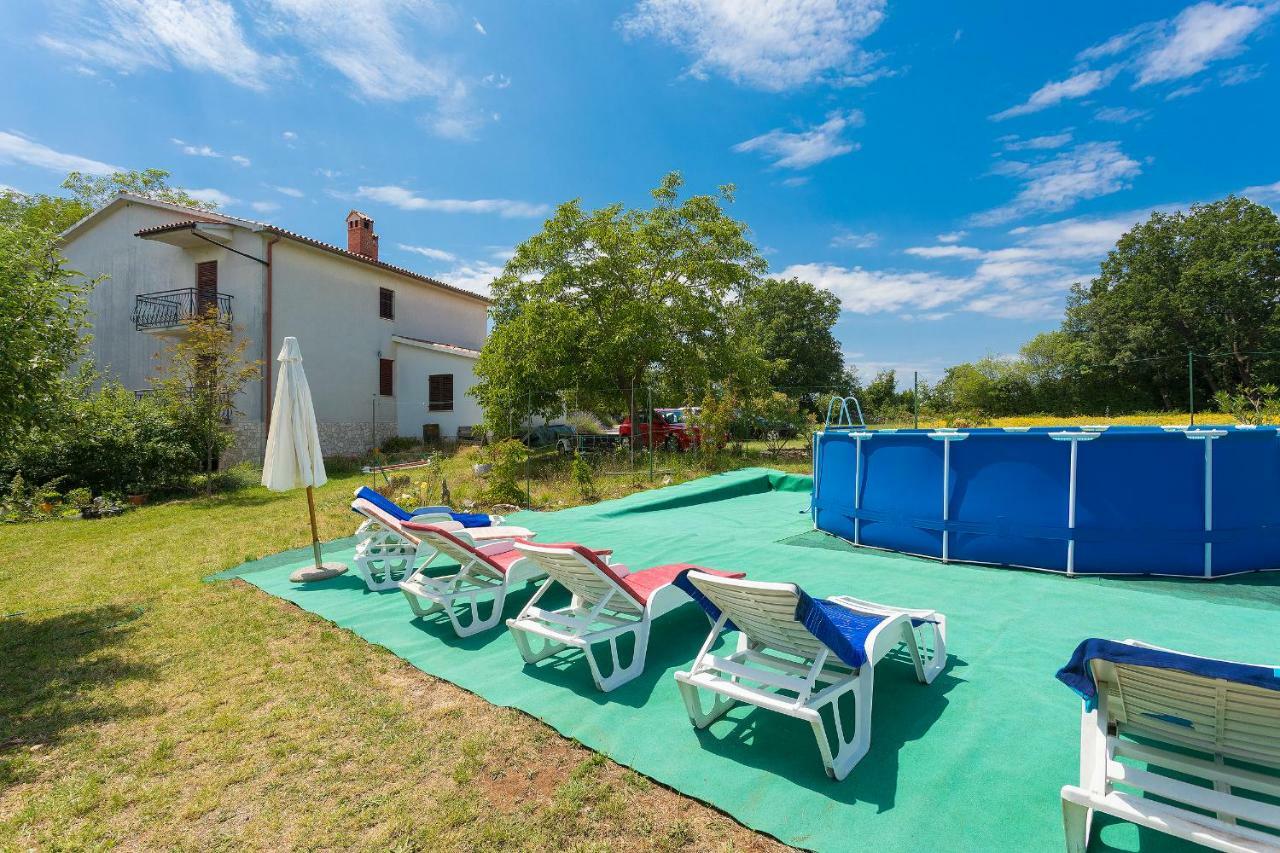 Apartments Valoda Nedeščina Kültér fotó